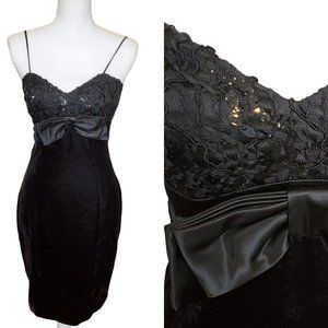 Vintage 80s 90s Black Velvet Sequins Babydoll Dress‎ LBD Formal Cocktail Size 2